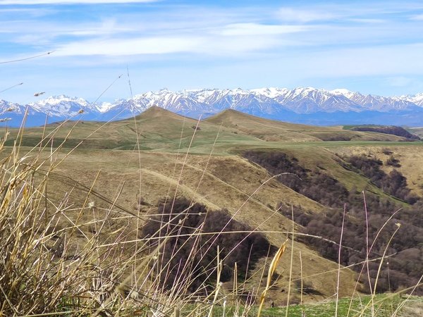 Перевал Гумбаши, Шоанинский храм и термальные источники за 1 день - фото 1