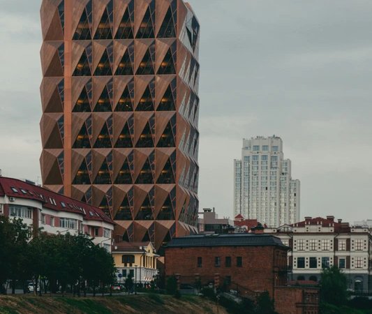 Лучший день в Екатеринбурге: обзорная экскурсия + урок резьбы по камню