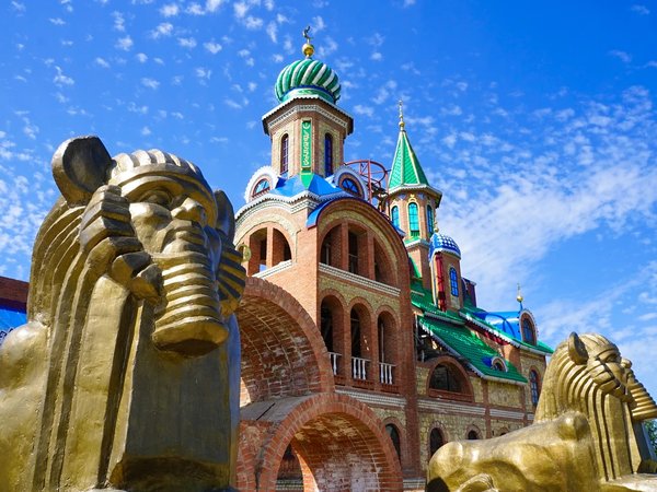 Два в одном: Раифский монастырь и Храм всех религий - фото 1