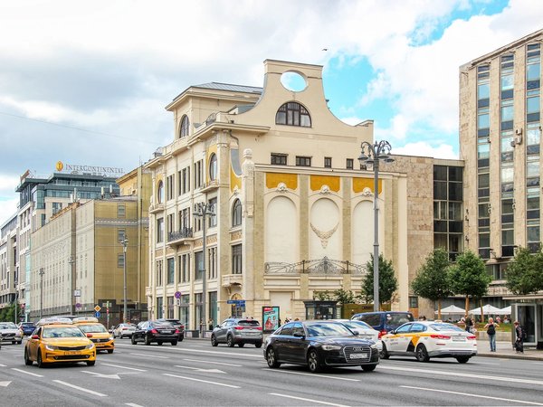 Дом переехал: как в Москве передвигали здания - фото 1