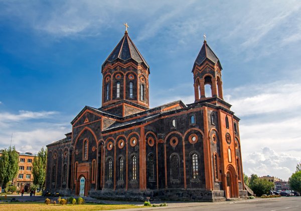 Город юмора, искусств и ремесел — прекрасный Гюмри