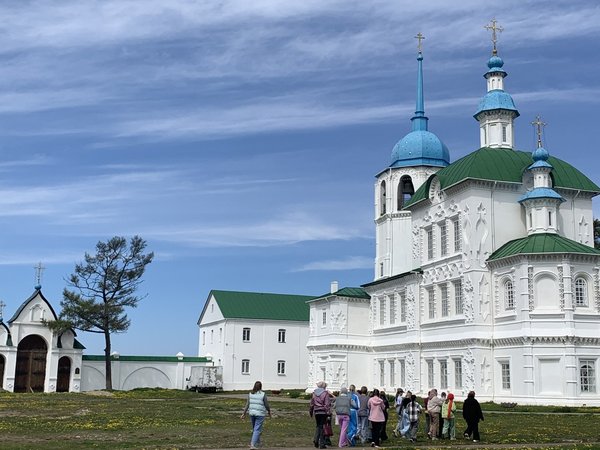 Сокровища Байкала: от природных видов до горячих источников - фото 1