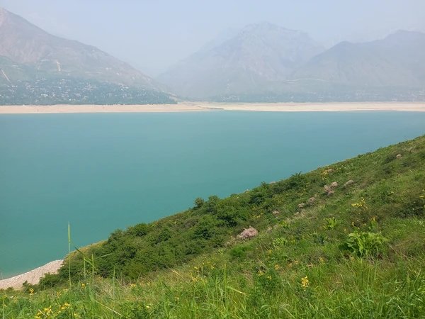 Из Ташкента к Тянь-Шаню: Амирсой, Чарвак и водопад Фата невесты