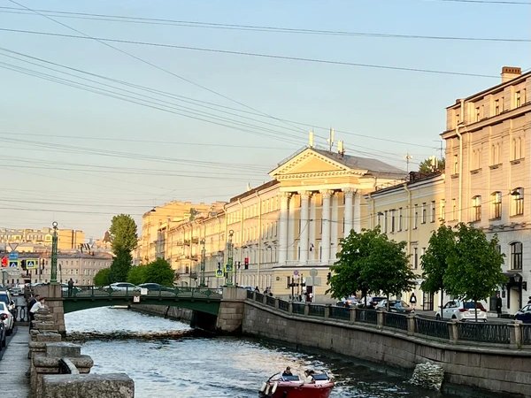Лабиринт Грибоедова, или Джеймс Бонд 19 века
