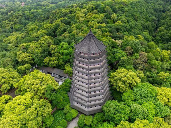 Комфорт-тур по знаковым локациям Китая: города, природа и культура (всё включено) - фото 4