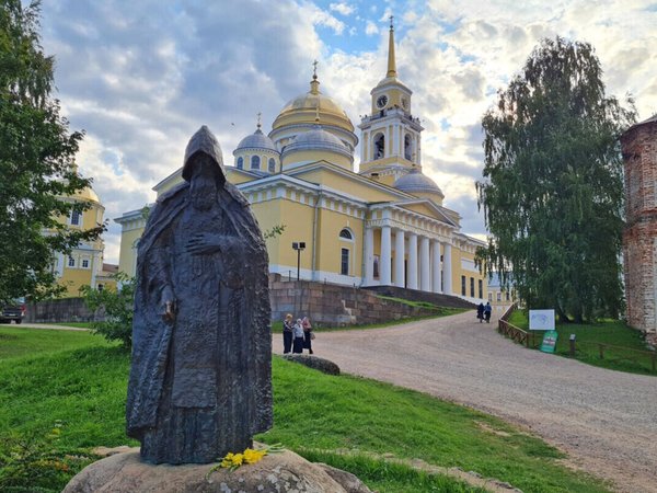 Из Москвы на озеро Селигер: к острову Преподобного Нила