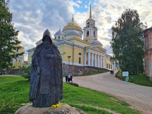Из Москвы на озеро Селигер: к острову Преподобного Нила - фото 1