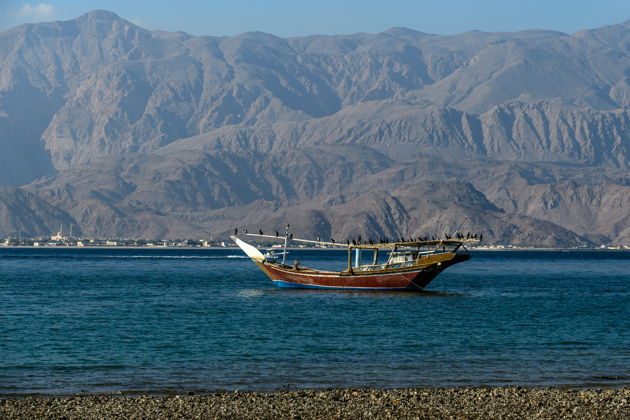 Фото экскурсии - Морской круиз в Мусандам, Оман: катание на банане, рыбалка, снорклинг - 6