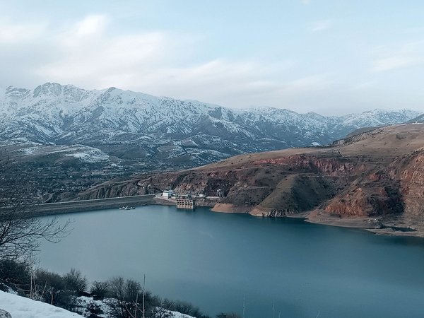 Из Ташкента — в горный оазис: Чимган и канатка Бельдерсая