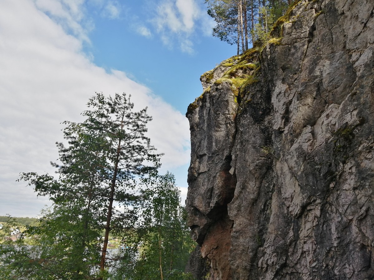Сампо, Гирвас, Кивач и Тивдийский мрамор