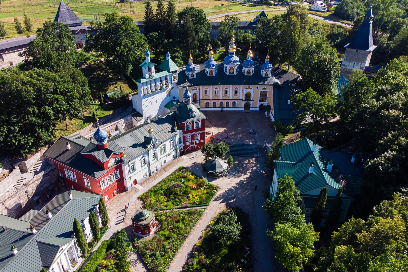3 в 1: Псков, Печоры, Изборск