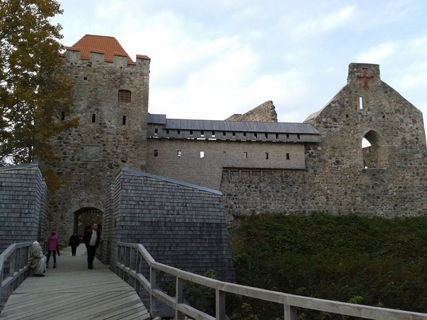 Ливонская Швейцария и замок Венден - фото 3