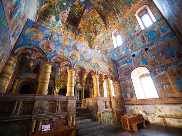 По городам Золотого кольца России. Ростов Великий, Ярославль и Сергиев Посад - фото 1