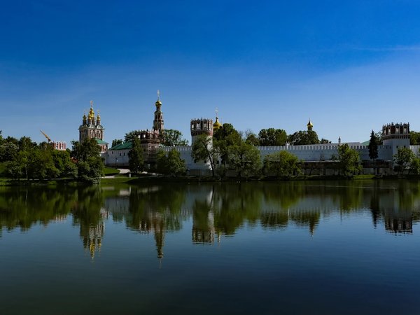 Новодевичий монастырь: жемчужина средневековой Москвы - фото 3