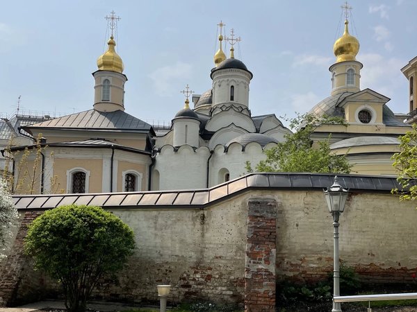 Москва шести веков: от Бульварного кольца к Воздвиженке - фото 1