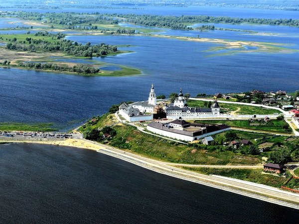 Остров-град Свияжск и Раифский Богородицкий монастырь - фото 1