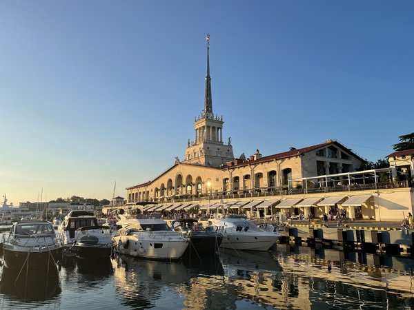 Сочи: от скромного селения до фешенебельного курорта - фото 1
