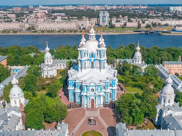 Экскурсия по Смольному собору с рассказом о смолянках - фото 1