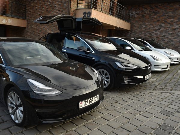 По древним и красивым местам Армении — на электромобиле Tesla - фото 3