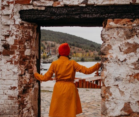 Сысерть заво́дская: исследование уральских традиций и быта