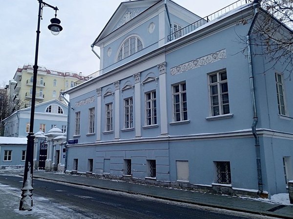 Москва дворянская: прогулка по Замоскворечью, чаепитие и карточная игра (в мини-группе) - фото 3