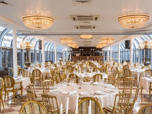 Концерт «Золотые хиты 80-90-х» — на панорамном теплоходе River Palace - фото 2