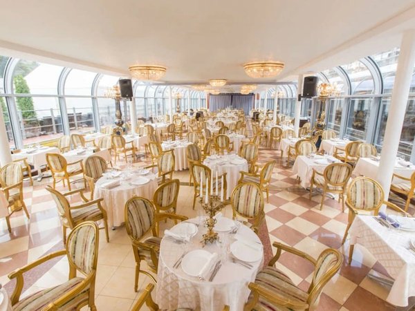 Концерт «Золотые хиты 80-90-х» — на панорамном теплоходе River Palace - фото 3