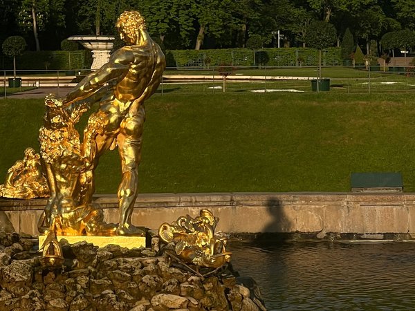 Автомобильная экскурсия в Петергоф и Ораниенбаум - фото 4