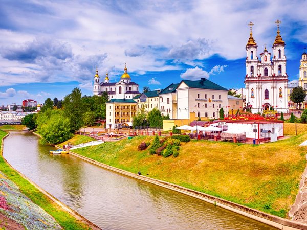 Автобусный тур в Беларусь из Петербурга: Минск, Хатынь, Витебск и Бобруйск