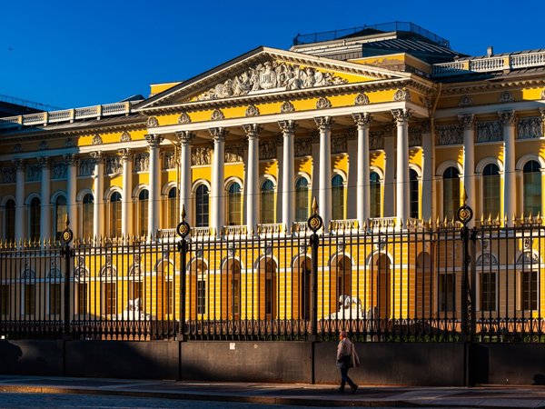Дворцы Петербурга и Музей Фаберже (билеты включены) - фото 1