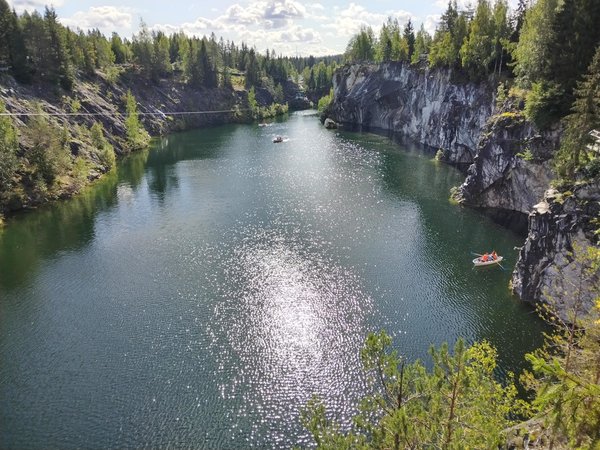 Камерная экскурсия в «Рускеалу» (с опцией поездки на ретропоезде) - фото 1