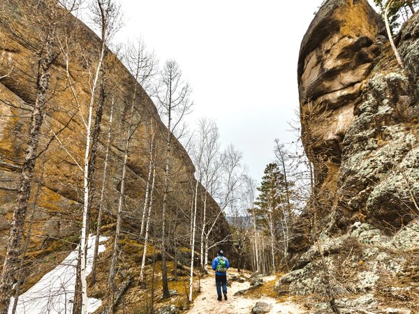13 птиц и 1 жаба: всесезонный треккинг к гранитным великанам Столбов - фото 2