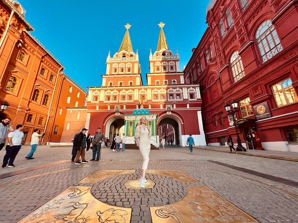 Путь к сердцу Москвы: Красная площадь и Никольская улица - фото 2