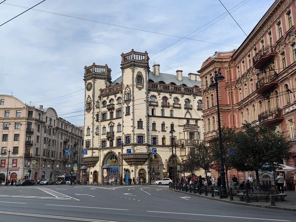 Петроградская сторона: дома и люди - фото 2