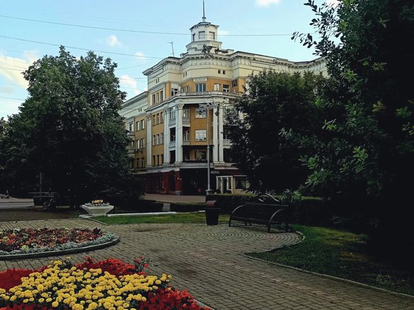 Кемерово — памятник несбывшемуся коммунизму - фото 1