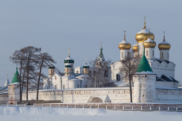 Экскурсия по Костроме и Ипатьевскому монастырю на транспорте туристов