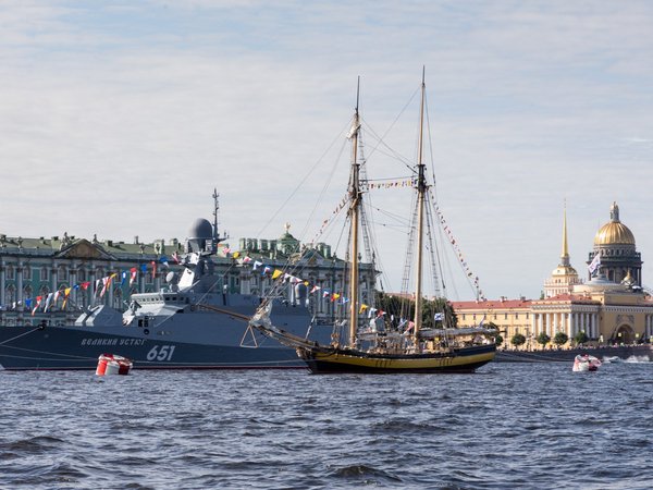 Петербург — морская столица