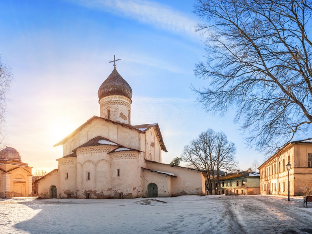 Талабские острова, Изборск и Печоры на внедорожнике (индивидуально)