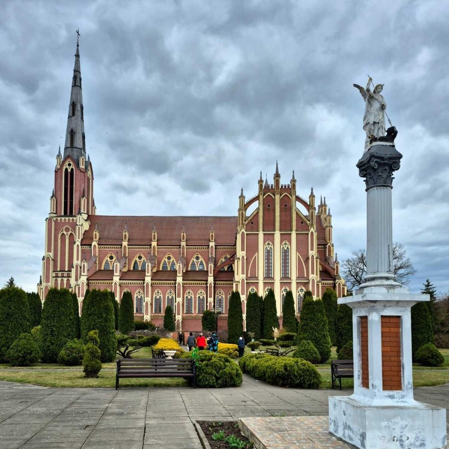 Из Гродно в Гервяты: белорусский Нотр-Дам и самобытная архитектура