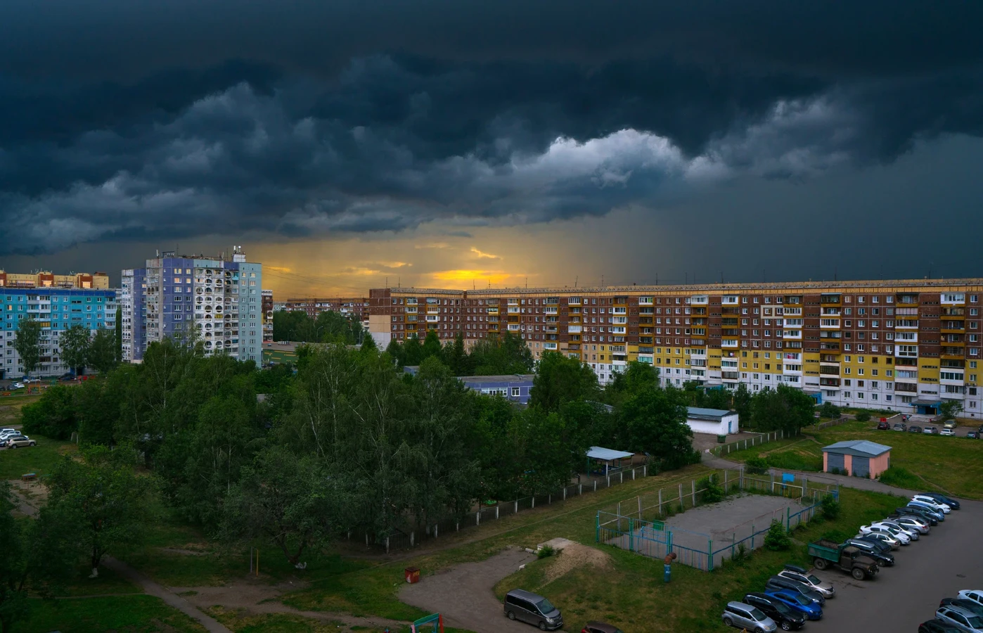 Перестройка в Шалготарьяне