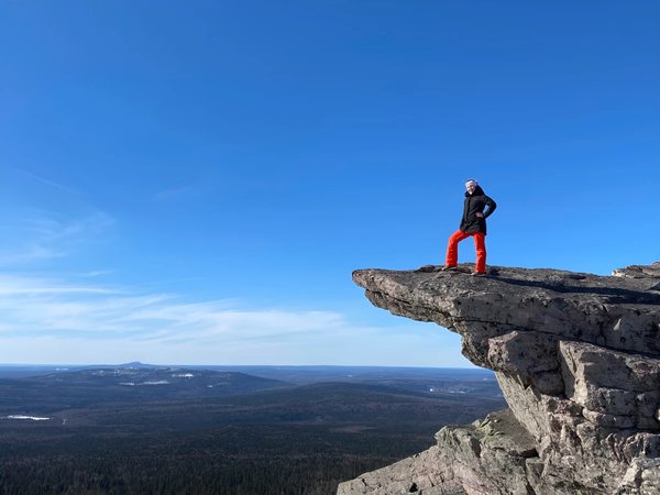 Помянённый камень: треккинг на одну из самых красивых вершин Урала - фото 1