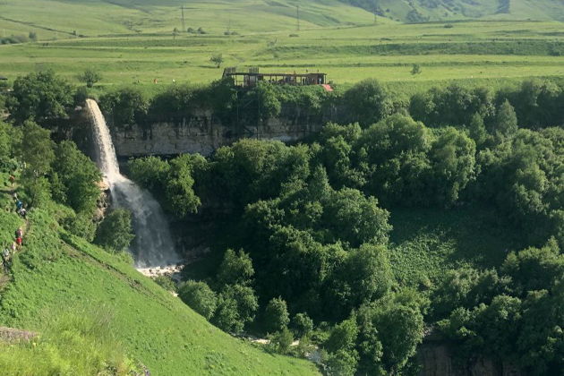 Фото экскурсии - Экскурсия к плато Хунзах, водопадам Матлас и ущелью Каменная чаша из Дербента - 7