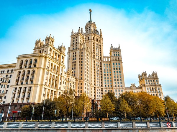 Москва — город, где живут звёзды - фото 2