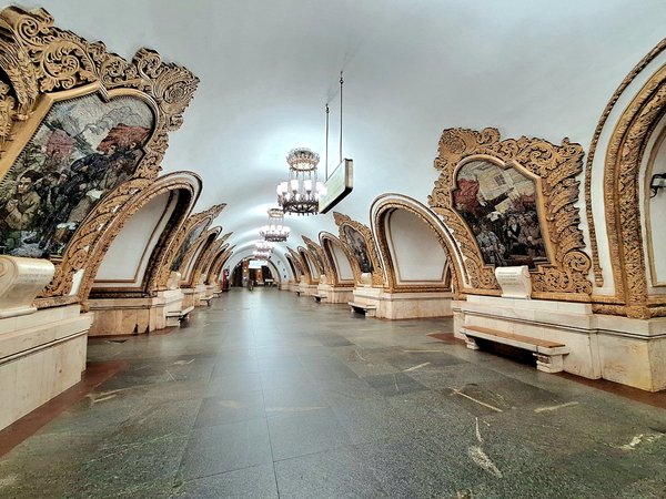 Машина времени в московском метро - фото 3