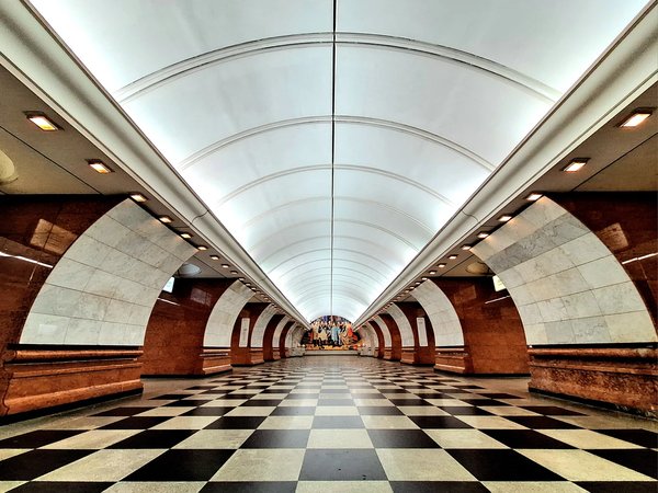 Машина времени в московском метро - фото 1