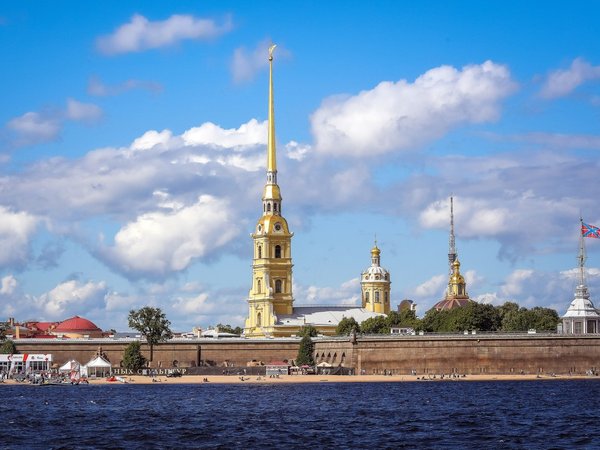 На автобусе — по Петербургу: групповая экскурсия с посещением Петропавловской крепости - фото 1