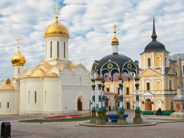 Гремячий ключ и святыни Сергия Радонежского — из Москвы - фото 4