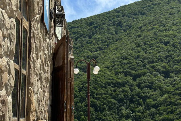 Фото экскурсии - Путешествие к древней крепости, Хучнинскому водопаду и экраноплану «Лунь» - 7