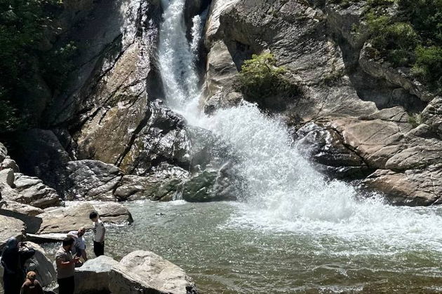 Фото экскурсии - Путешествие к древней крепости, Хучнинскому водопаду и экраноплану «Лунь» - 8