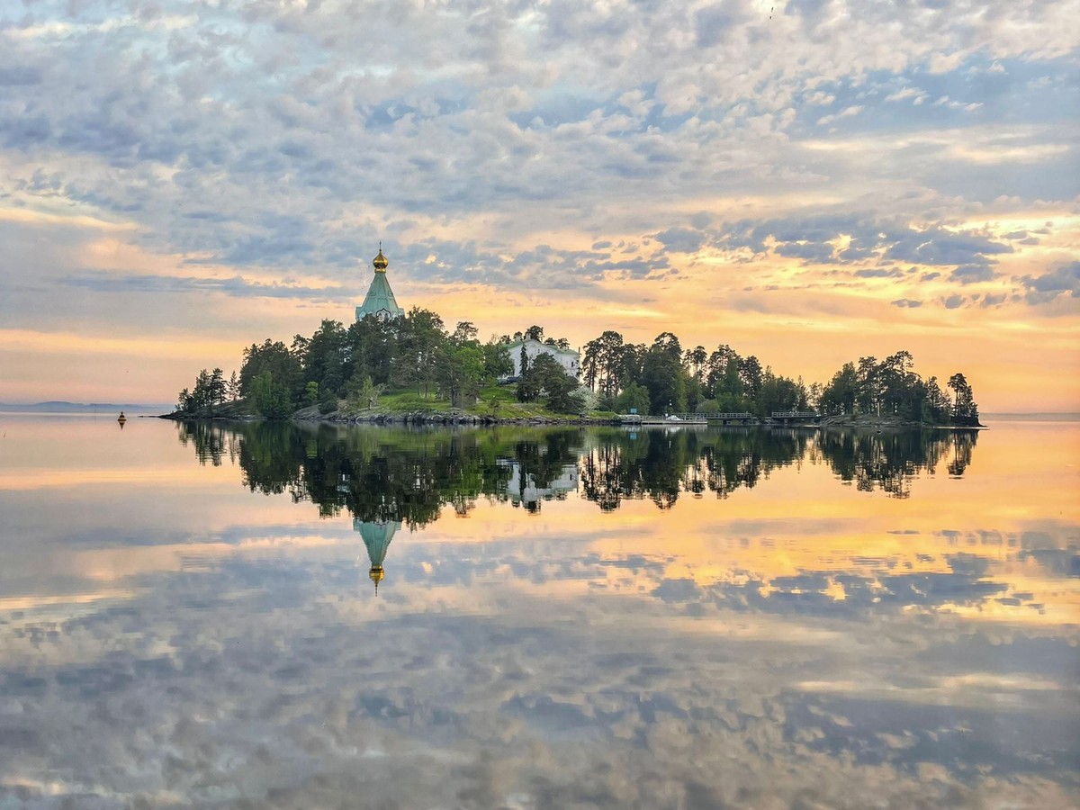 Валаам и Ладожские шхеры: на катере из Сортавалы